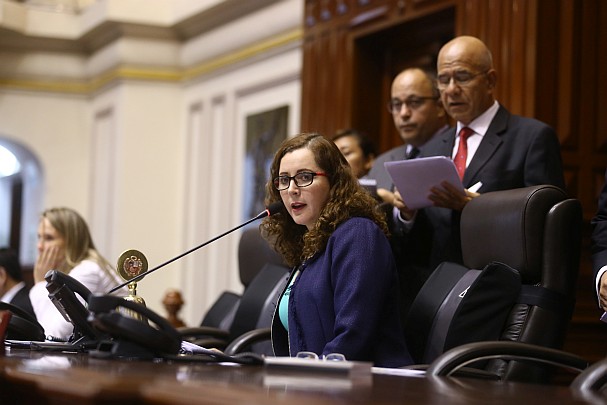 Rosa María Bartra elegida como presidenta de comisión Lava Jato — PERÚ