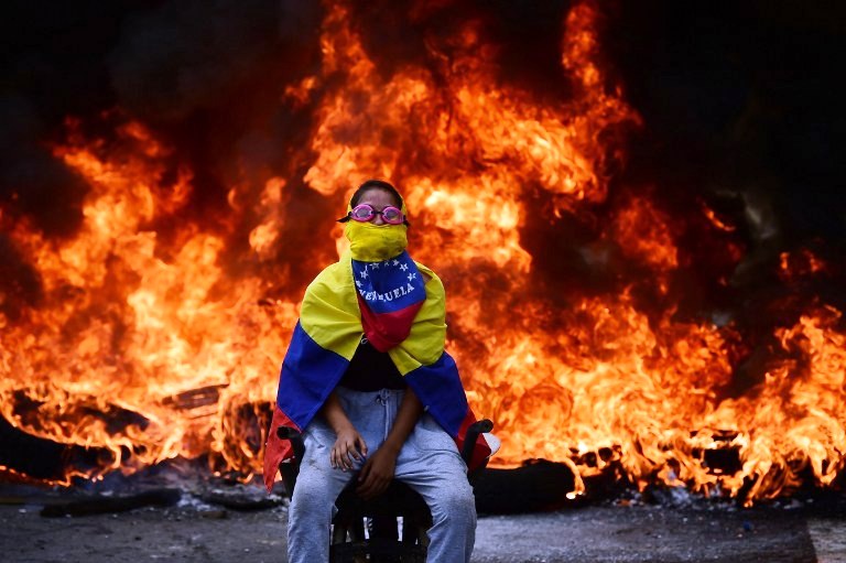 Sube a 29 cifra de muertos en protestas en Venezuela