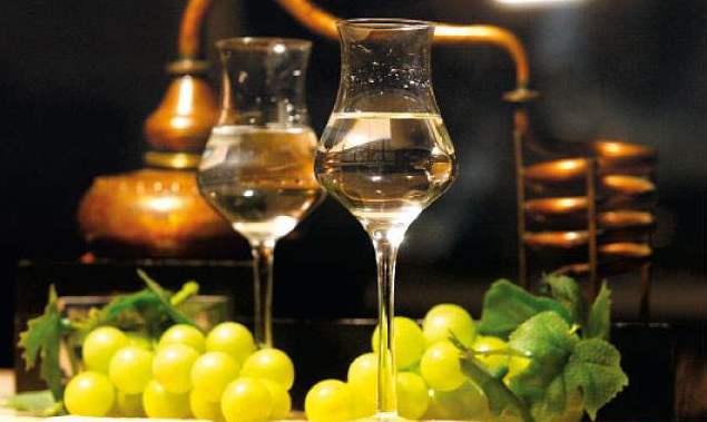 Indecopi evalúa cancelar autorizaciones de uso de denominación de origen Pisco Indecopi evalúa cancelar autorizaciones de uso de denominación de origen Pisco