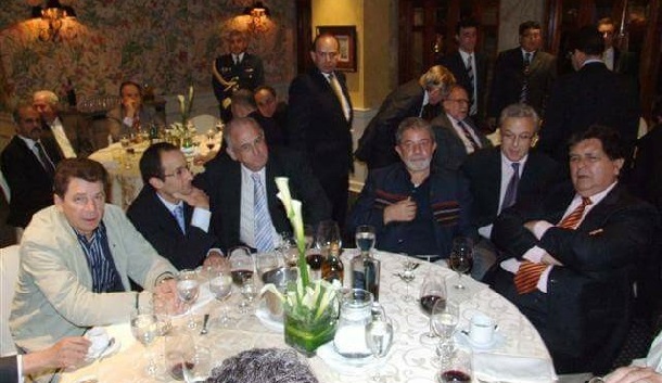 Partido Aprista minimizó foto de Alan García junto a Odebrecht
