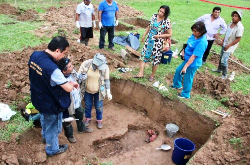 Fiscalía exhumó un cuerpo como parte de la investigación — Madre Mía