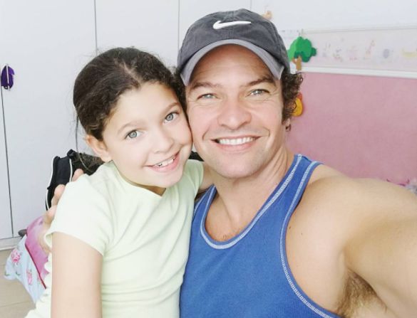 Orlando Fundichely y su hija