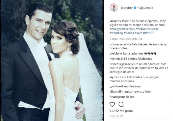  Jacqueline Bracamontes envía romántico mensaje a su esposo por aniversario